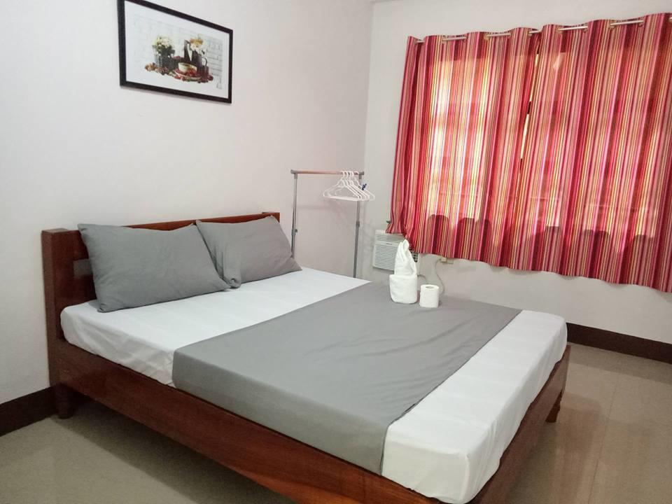 Ahras Place Coron Bagian luar foto