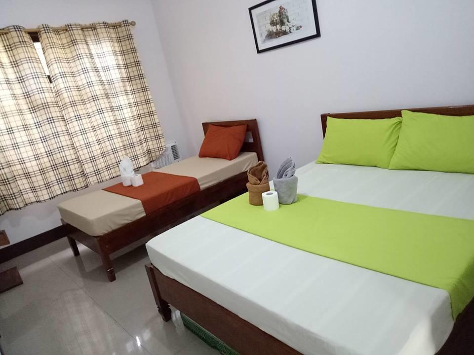 Ahras Place Coron Bagian luar foto