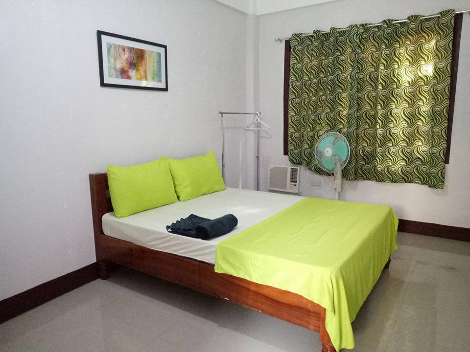 Ahras Place Coron Bagian luar foto