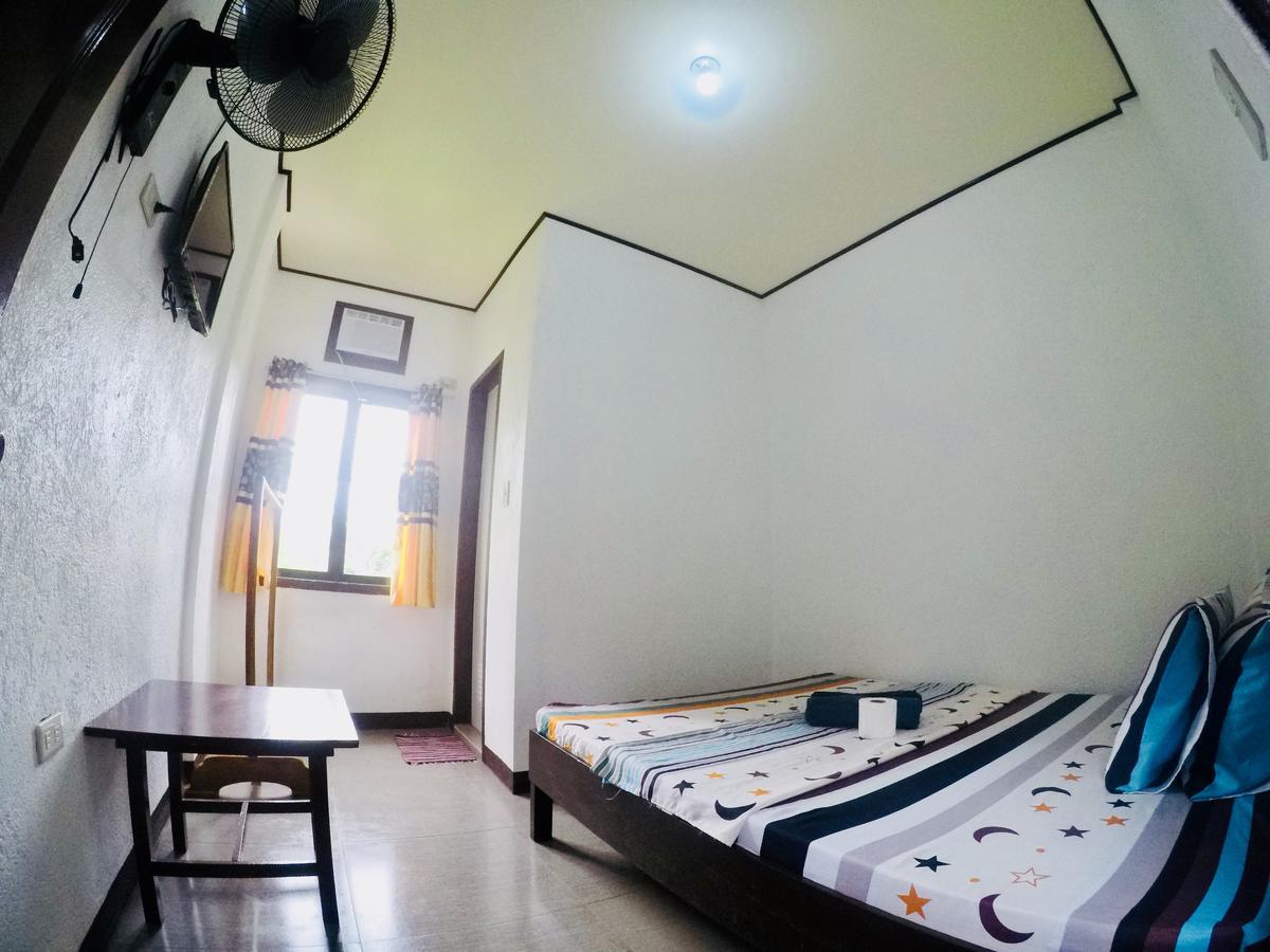 Ahras Place Coron Bagian luar foto