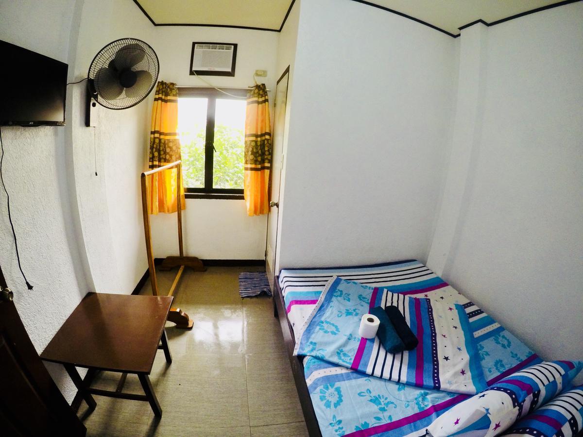 Ahras Place Coron Bagian luar foto