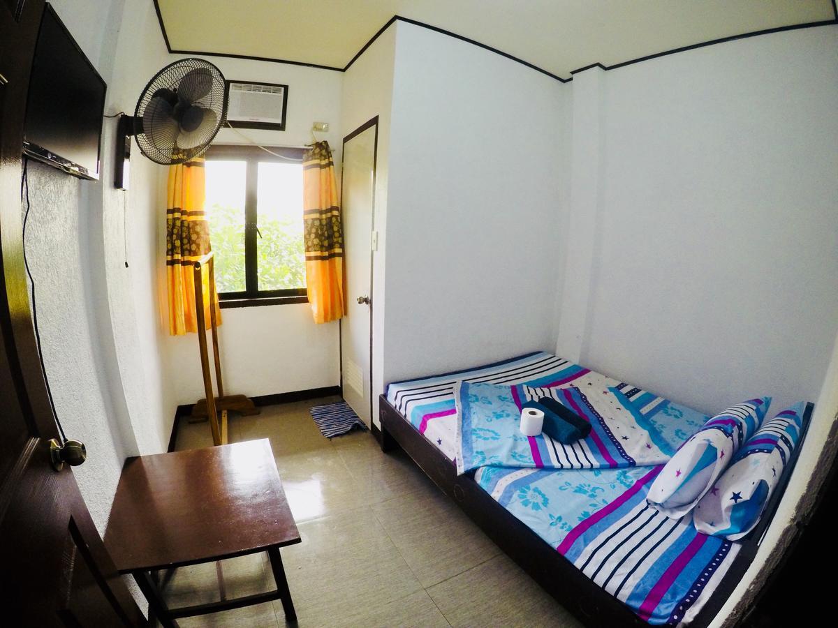 Ahras Place Coron Bagian luar foto